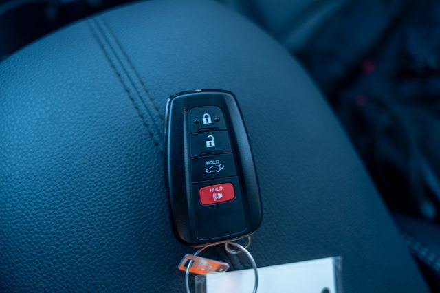 2023 TOYOTA RAV4 - Image 36