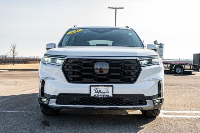 2025 HONDA PILOT - Image 2