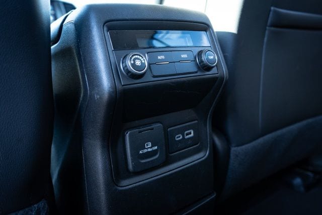 2023 GMC ACADIA - Image 27