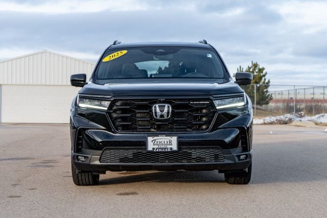 2025 HONDA PILOT - Image 2
