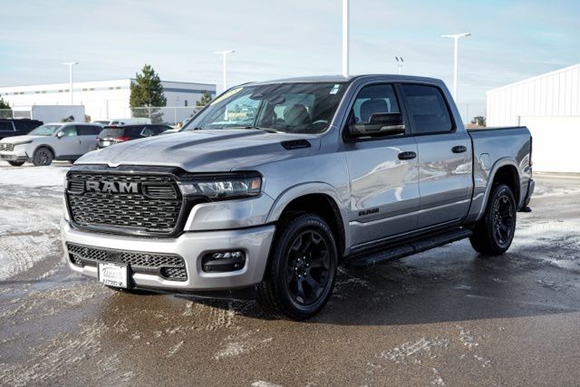 2025 RAM 1500 - Image 3
