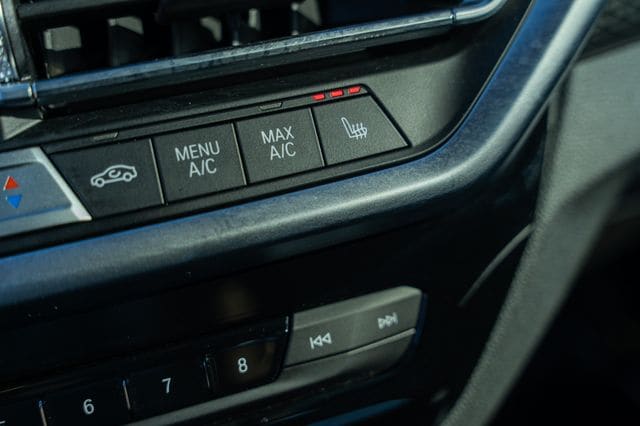 2023 BMW X3 - Image 34