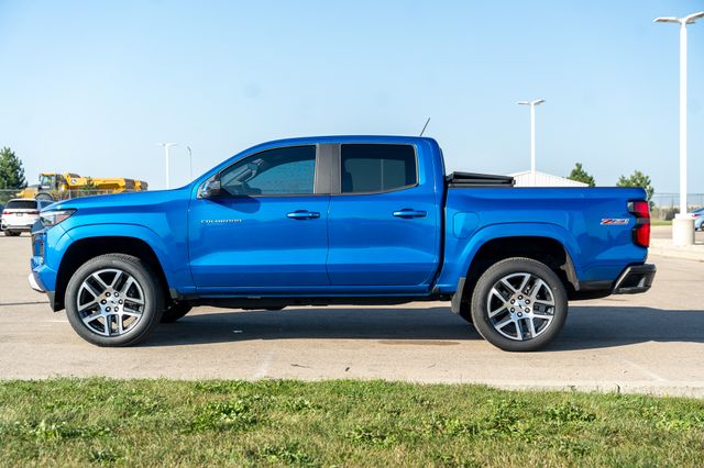 2023 Chevrolet Colorado Z71 photo 4