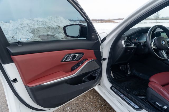 2022 BMW M340I - Image 22