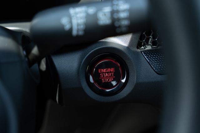 2025 HONDA CR-V - Image 24