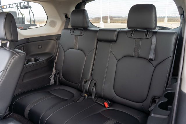 2023 HONDA PILOT - Image 16