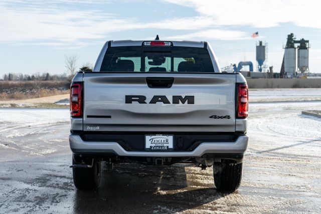 2025 RAM 1500 - Image 6