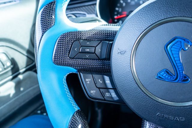 2020 FORD MUSTANG - Image 19