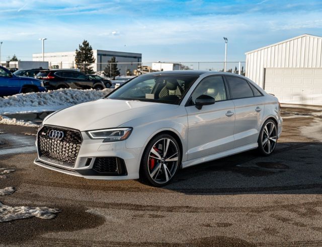 2018 AUDI RS 3 - Image 3