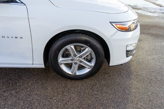 2024 CHEVROLET MALIBU - Image 9