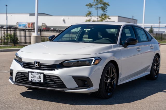2024 Honda Civic Sport photo 3