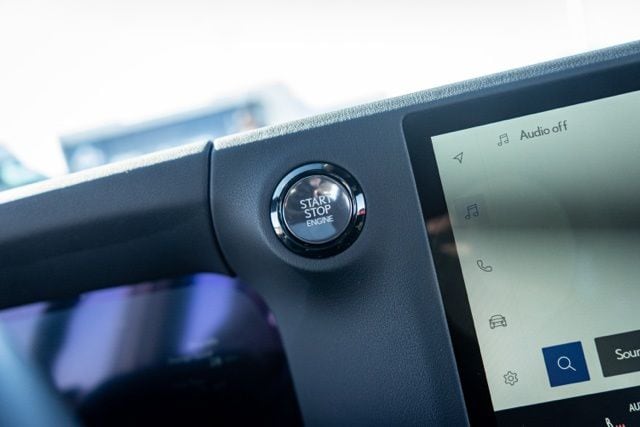 2024 LEXUS GX - Image 26