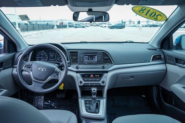 2018 HYUNDAI ELANTRA - Image 14