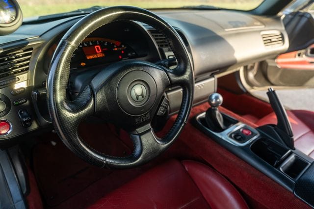2000 HONDA S2000 - Image 13