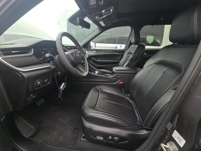 2024 JEEP GRAND CHEROKEE L - Image 11