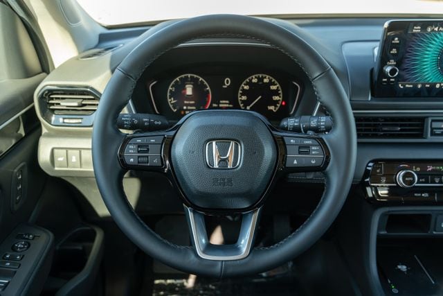 2025 HONDA PILOT - Image 14