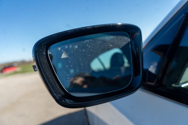 2024 BMW 340I - Image 18