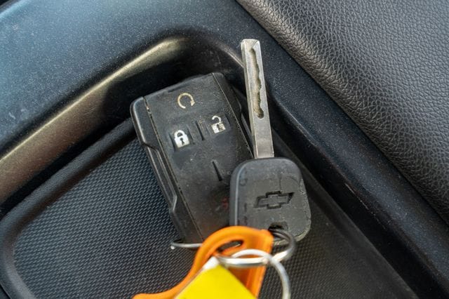 2017 CHEVROLET SILVERADO - Image 29