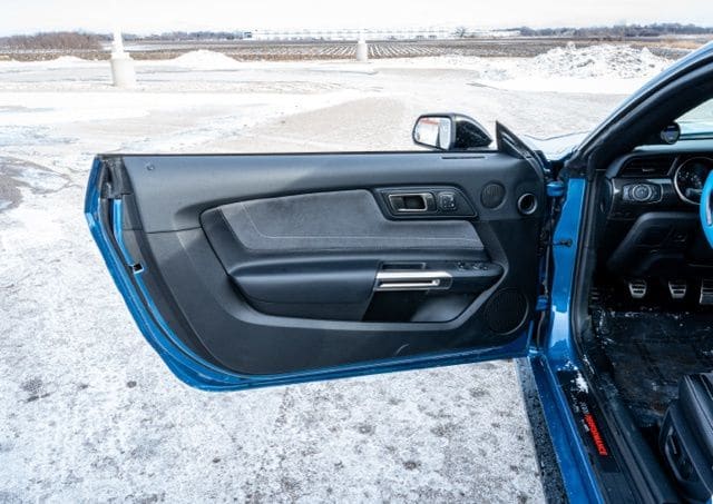 2020 FORD MUSTANG - Image 18