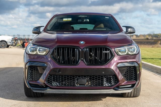 2022 BMW X6 - Image 2