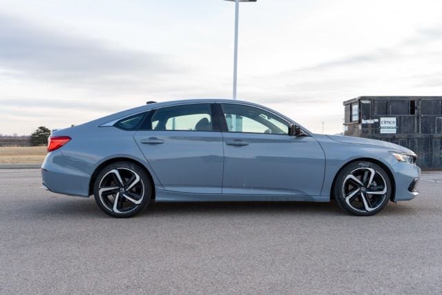 2021 HONDA ACCORD - Image 8