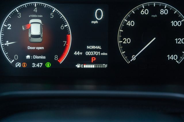 2025 HONDA CR-V - Image 25