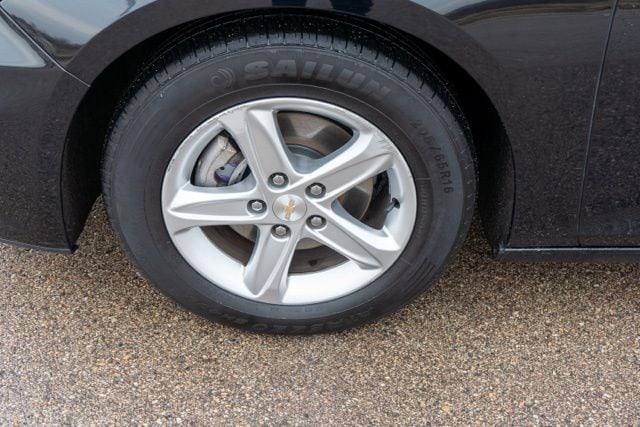 2023 CHEVROLET MALIBU - Image 11