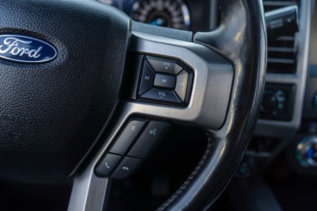 2020 FORD F-350 - Image 24