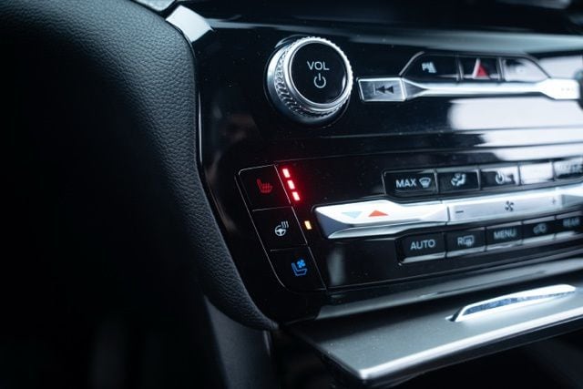 2022 FORD EXPLORER - Image 23