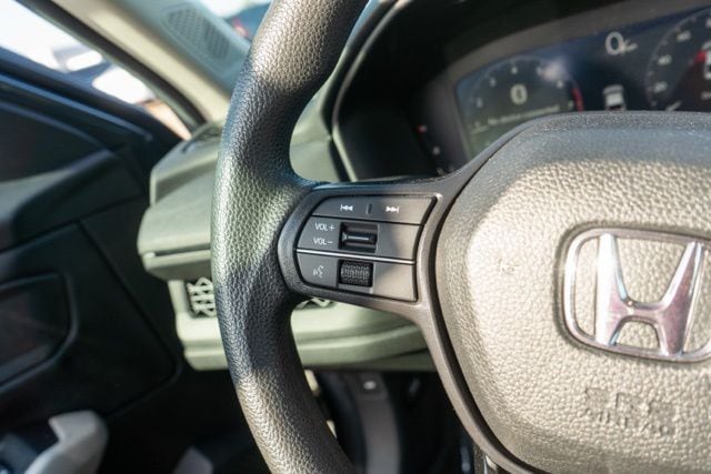 2025 HONDA ACCORD - Image 13
