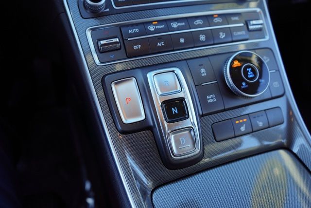 2023 HYUNDAI SANTA FE - Image 31