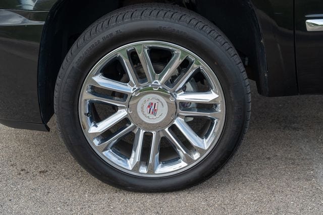 2013 CADILLAC ESCALADE - Image 7