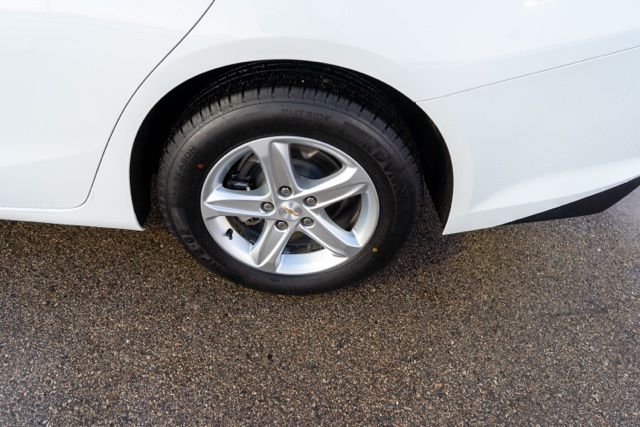 2024 CHEVROLET MALIBU - Image 11