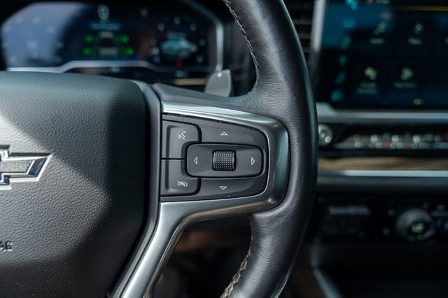 2023 CHEVROLET SILVERADO - Image 25