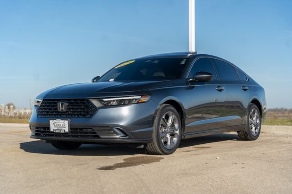 Used 2024 Honda Accord EX Sedan