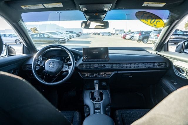 2023 HONDA HR-V - Image 11