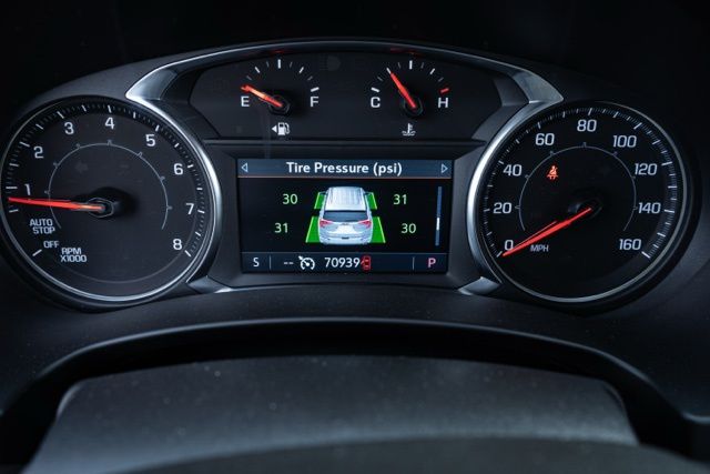 2023 GMC TERRAIN - Image 30