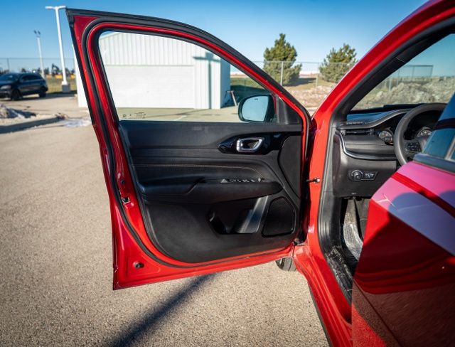 2023 JEEP COMPASS - Image 21