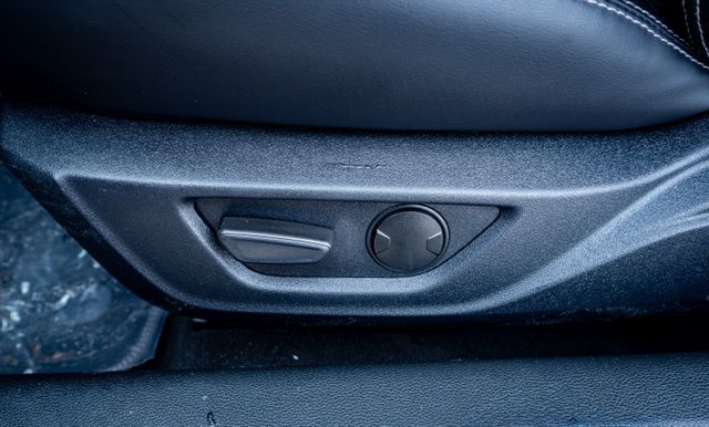 2022 FORD MUSTANG - Image 19