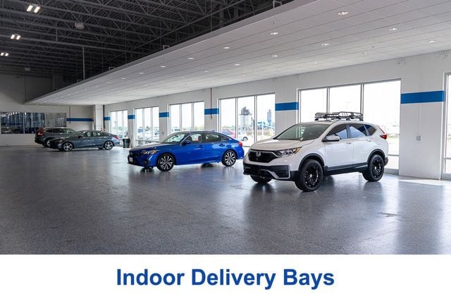 2022 VOLVO XC90 - Image 10