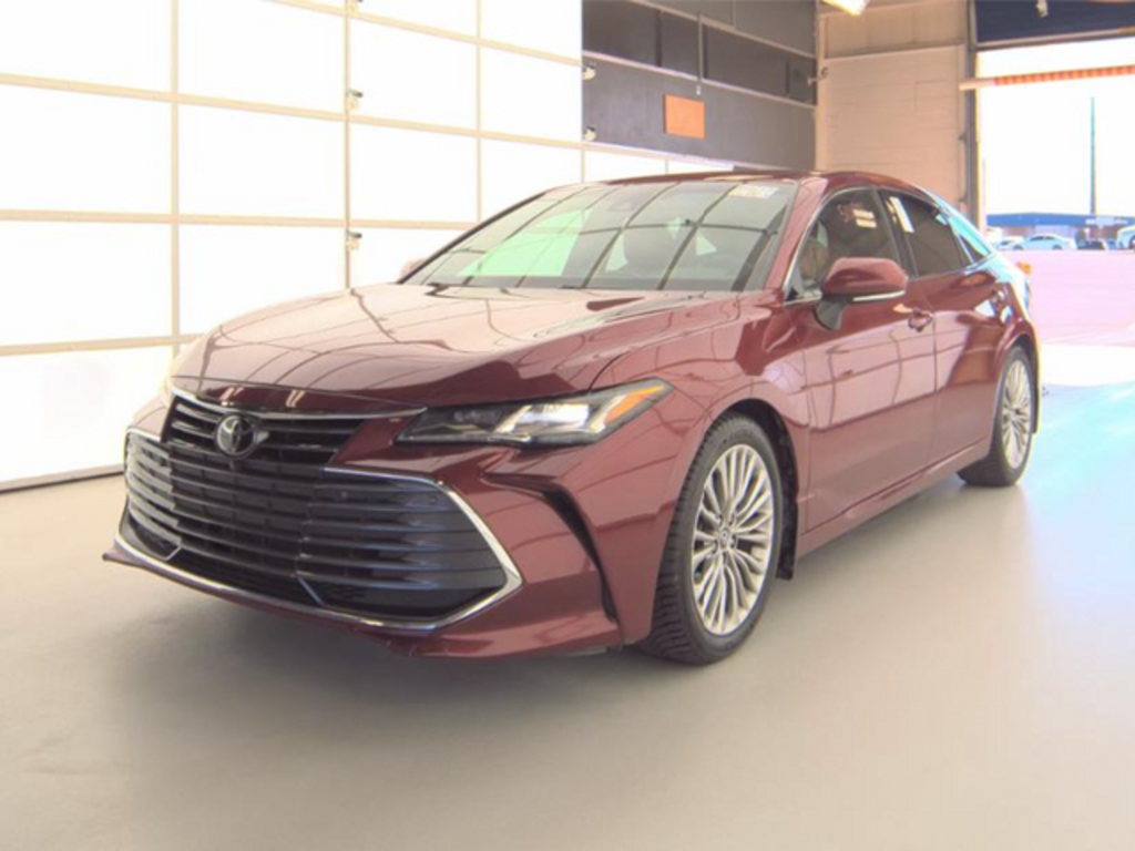 Used 2020 Toyota Avalon Limited Sedan