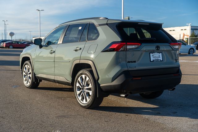 2023 TOYOTA RAV4 - Image 6