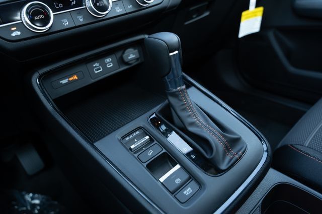 2025 HONDA CR-V - Image 25