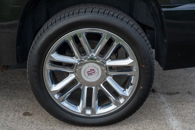 2013 CADILLAC ESCALADE - Image 6