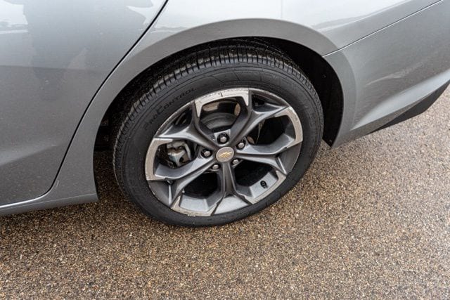 2023 CHEVROLET MALIBU - Image 11