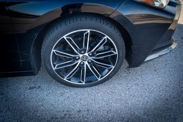 2021 TOYOTA AVALON - Image 10