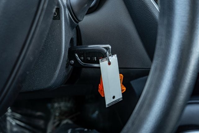 2024 TOYOTA COROLLA - Image 25