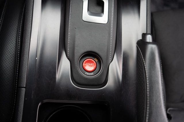 2016 NISSAN GT-R - Image 29