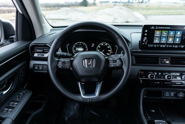 2025 HONDA PILOT - Image 15