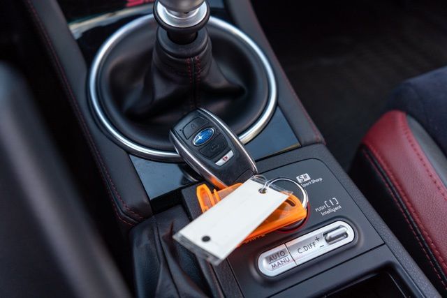 2020 SUBARU WRX - Image 26